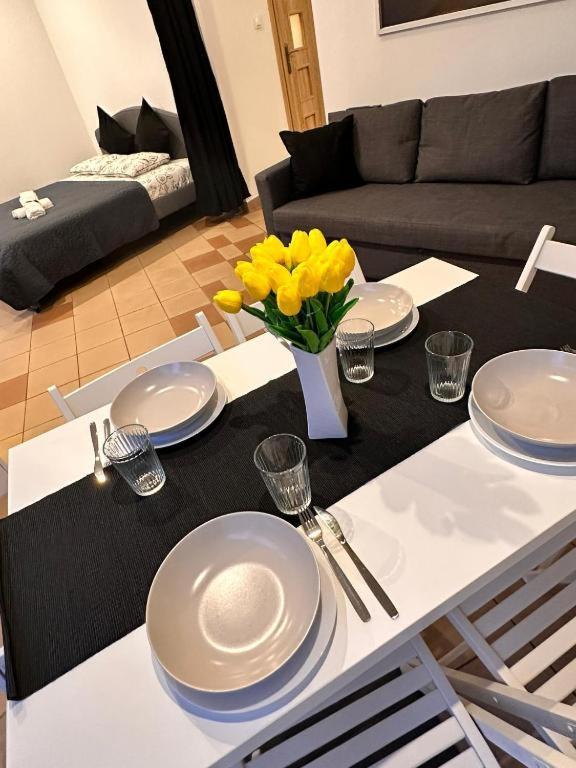 Ferienwohnung The M O D E R N C I T Y Spot Kattowitz Exterior foto